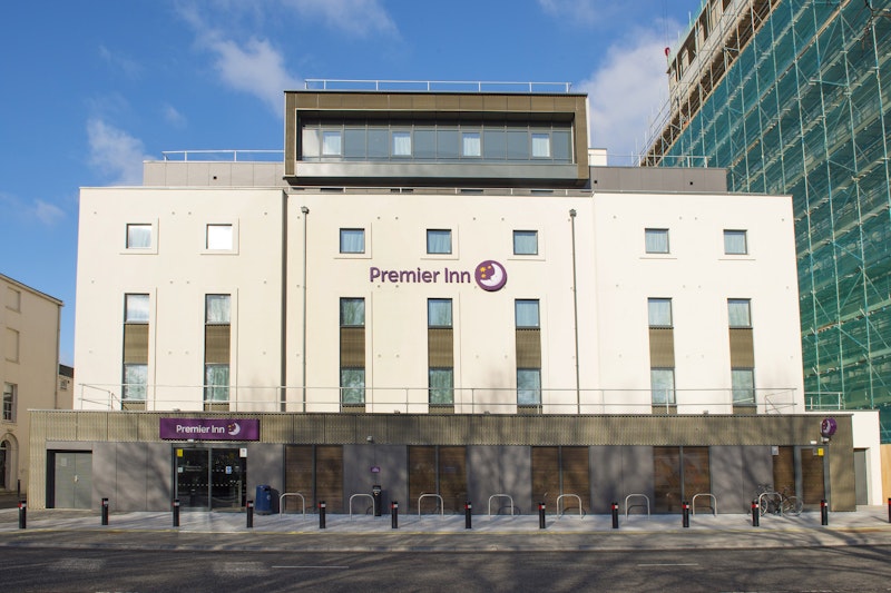 Premier Inn Southampton (Cumberland Place) in SOUTHAMPTON - UK