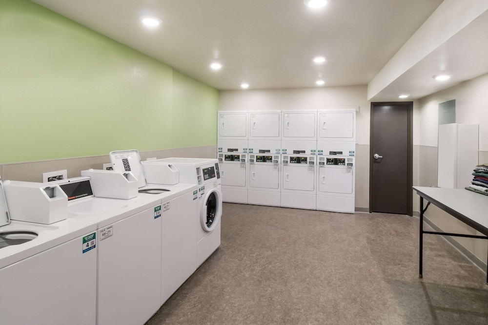 WoodSpring Suites Mesa Chandler 11/16