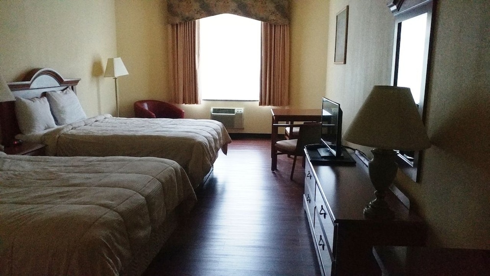 Palace Inn Suites Lincoln City 10/38