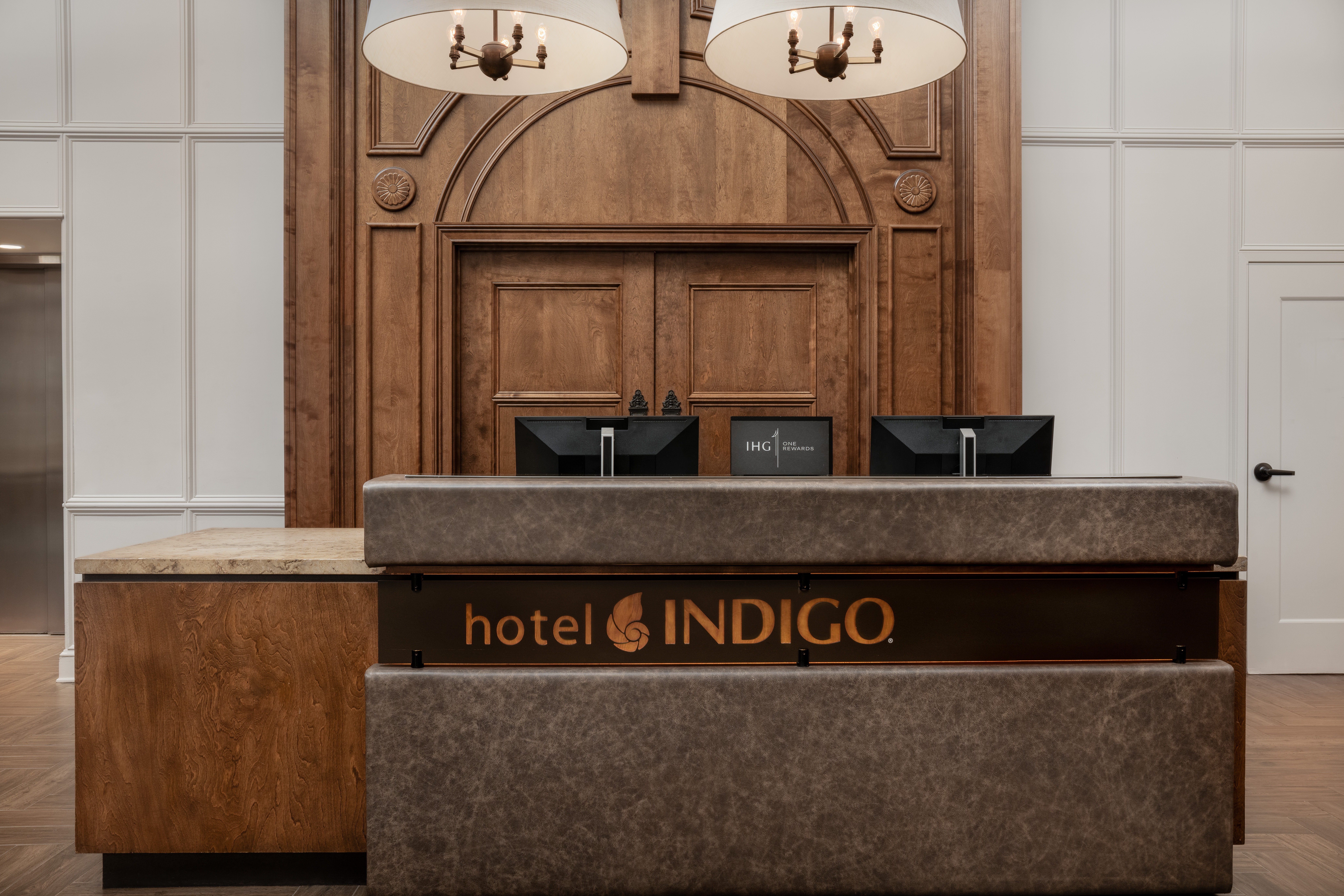 Hotel Indigo Baltimore Downtown 9/70