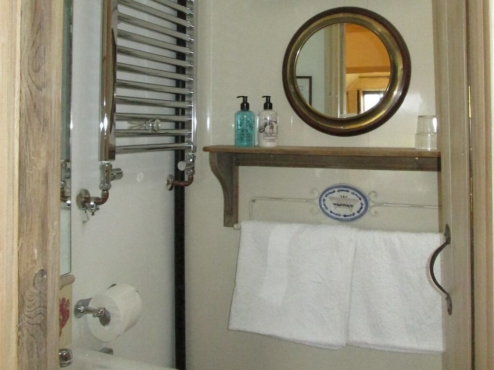 Alnwick Lodge - B&B 6/50