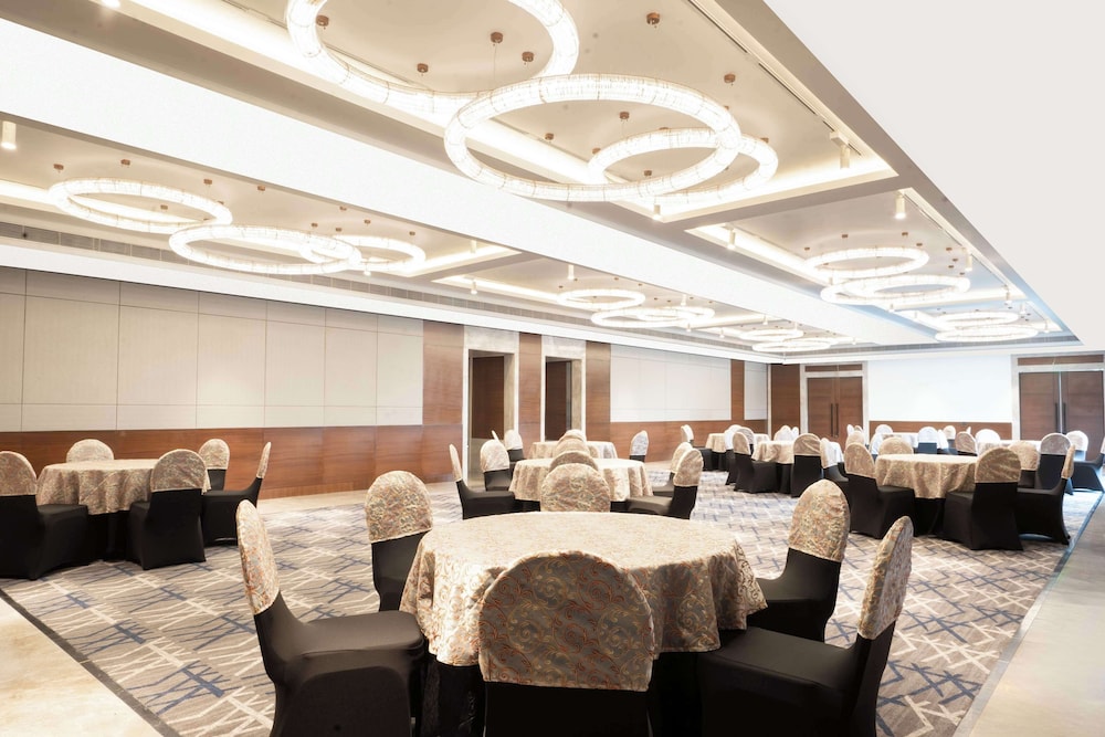 Radisson Hotel Vrindavan 29/50