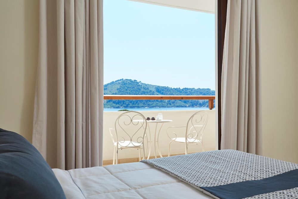 Skiathos Luxury Living 7/39