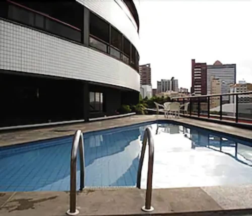 swimming pool spa