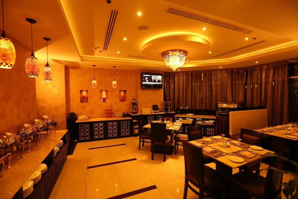 Dunes Apartment Oud Metha 60/69