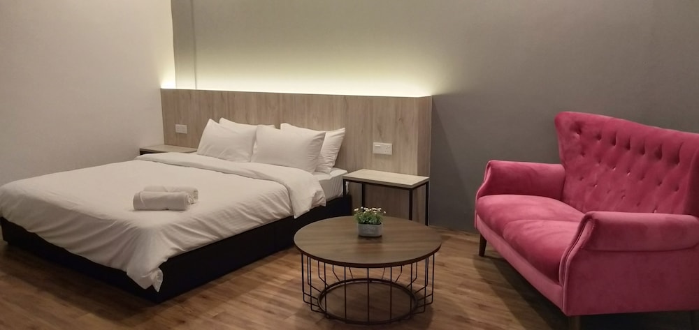 The Wood Boutique Hotel 12/34