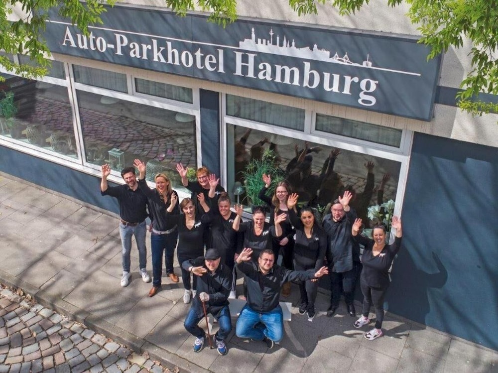 Auto-Parkhotel 68/74