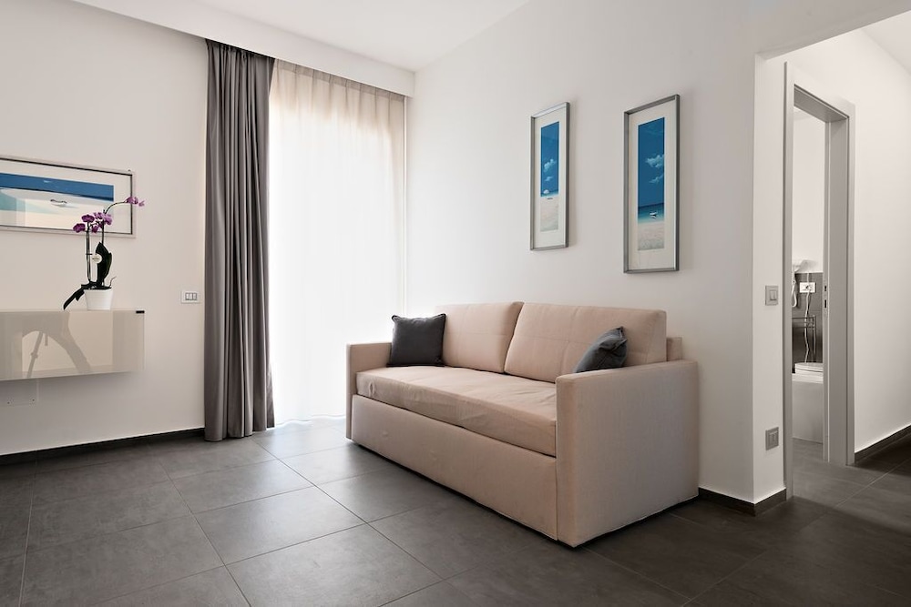 Nautilus B&B Suite Design 16/30
