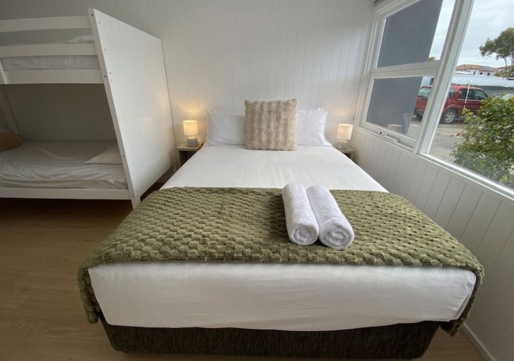 Nobby Beach Holiday Village 16/50