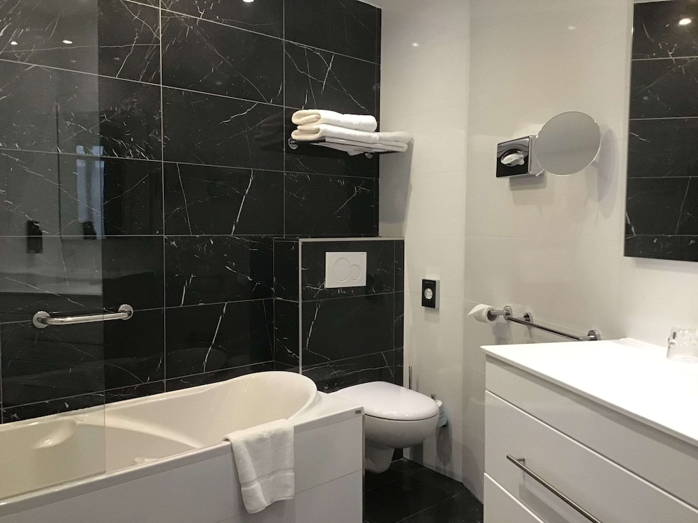 Hotel Montparnasse Saint Germain 19/76