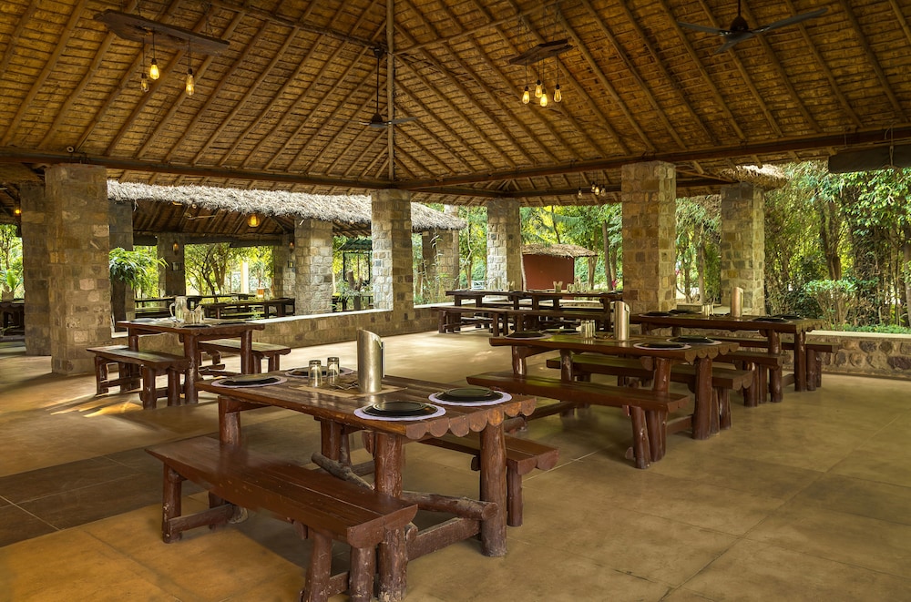 CORBETT MACHAAN RESORT 34/50