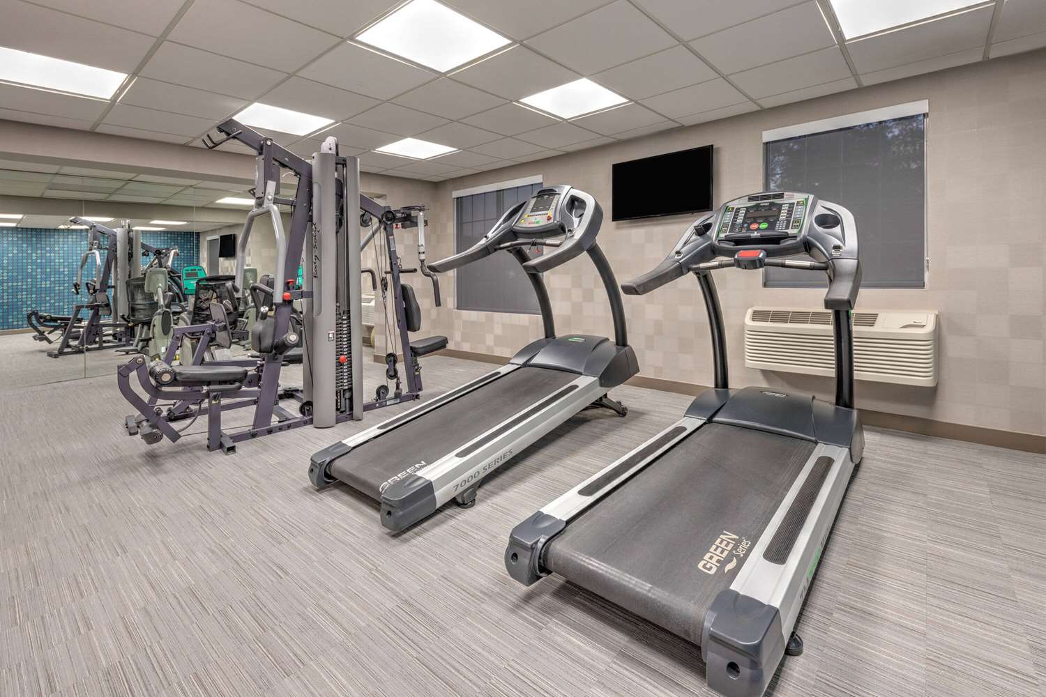 La Quinta Inn & Suites by Wyndham Dallas DFW Airport North 26/55