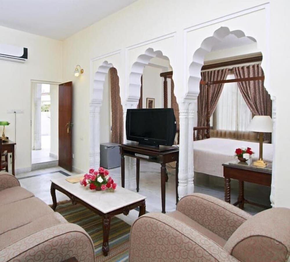 Mandawa Haveli 51/70