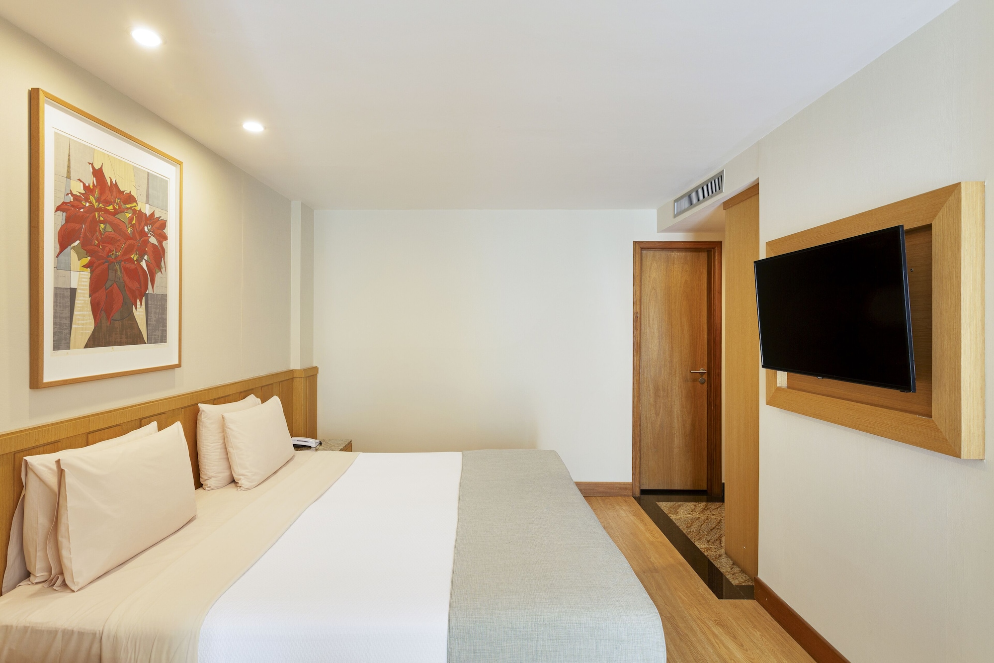 SUPERIOR, EXECUTIVE, DOUBLE BED