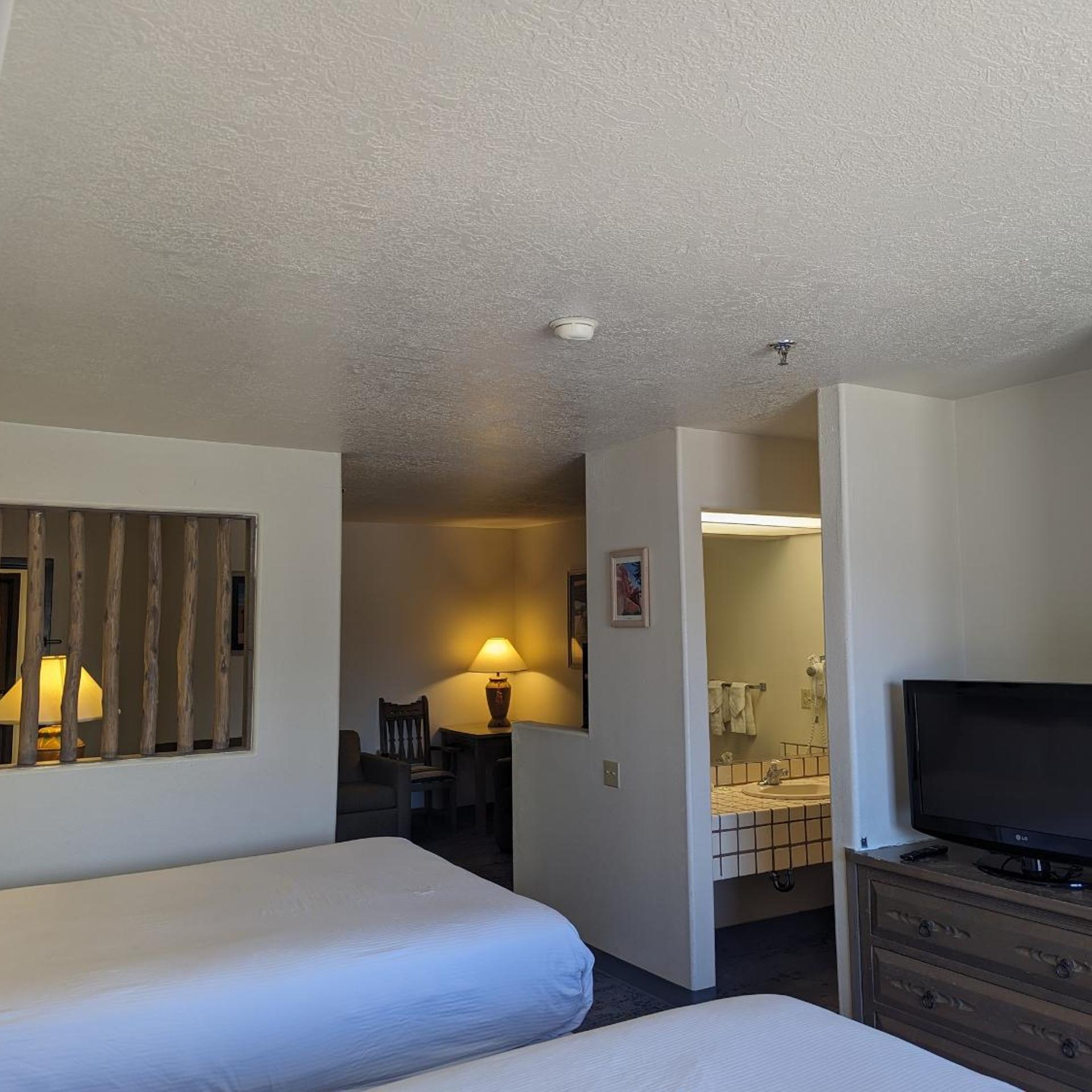 Studio, Sagebrush Inn Suites 4/10