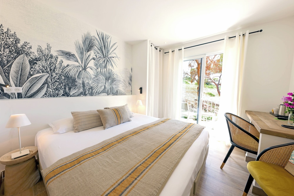 Comfort, Double Bed, City or Country View, Balcony