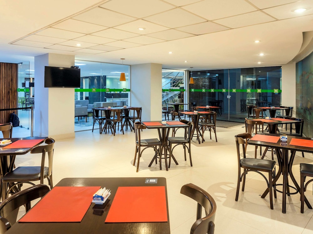 Ibis Styles Belem Hangar 49/69