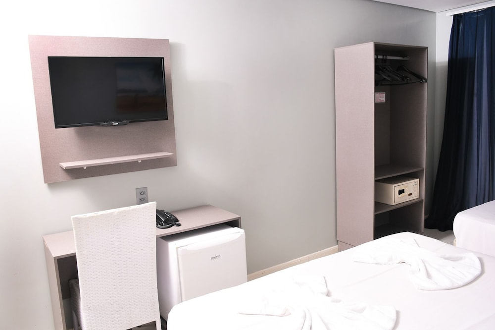 Aquarius Hotel 26/50
