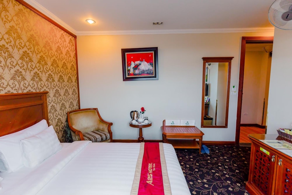 A25 Phan Dinh Phung Hotel 19/60