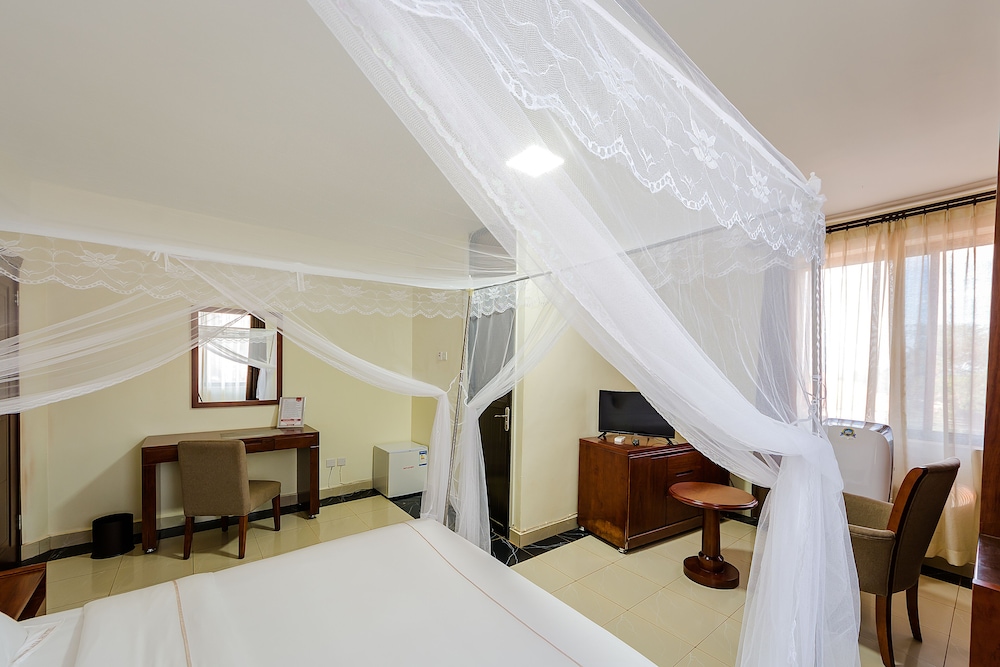 Igar Plaza Hotel 11/42