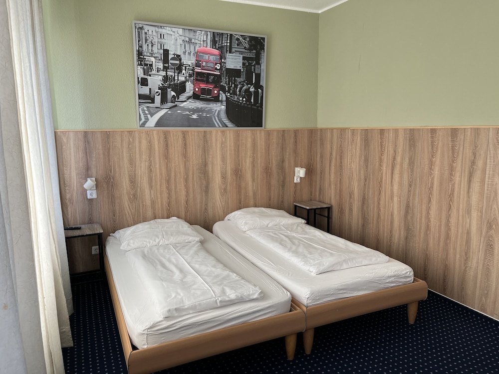Hotel Schwarzer Bar 32/52