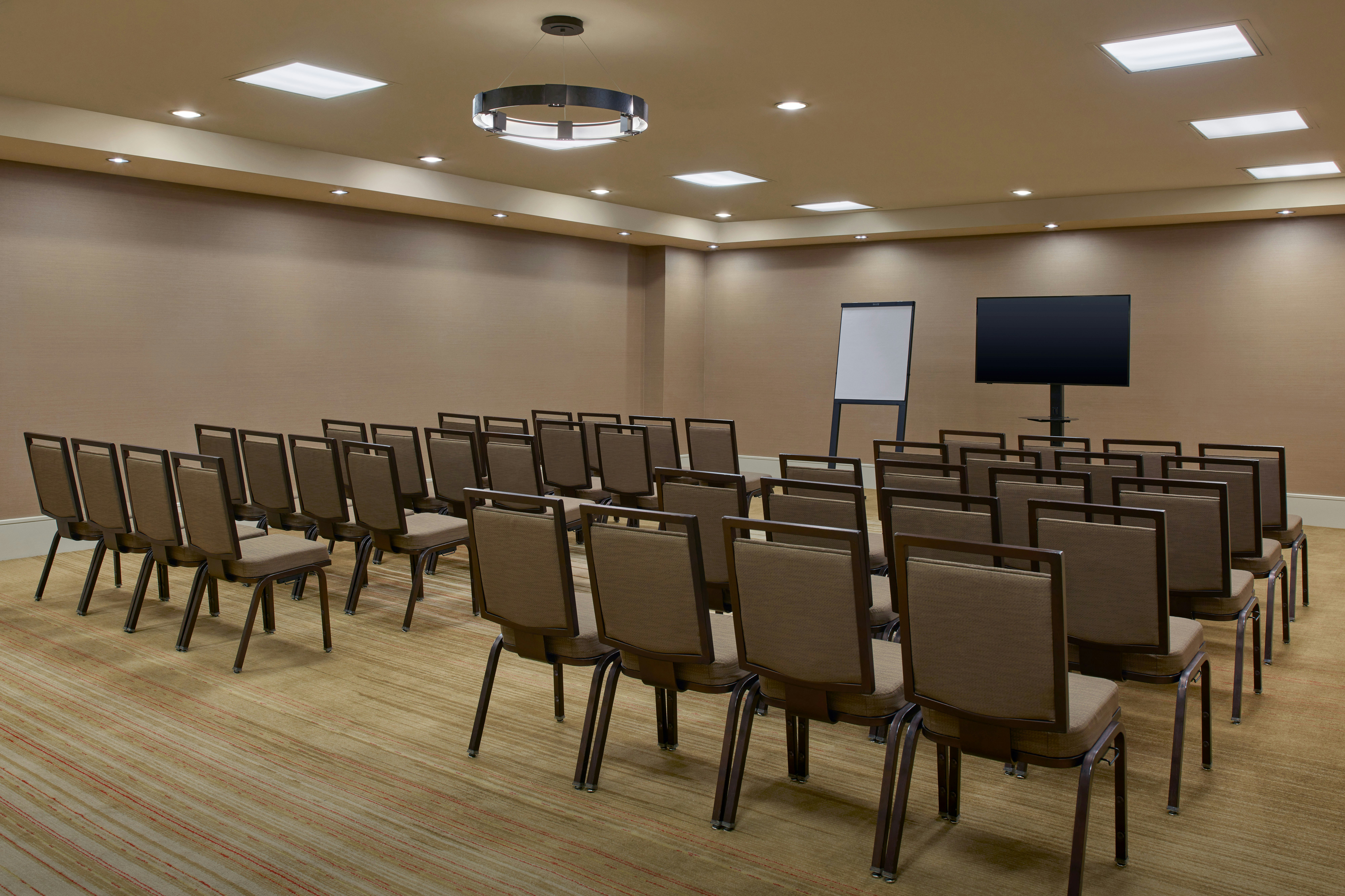 Hilton Denver City Center 82/89