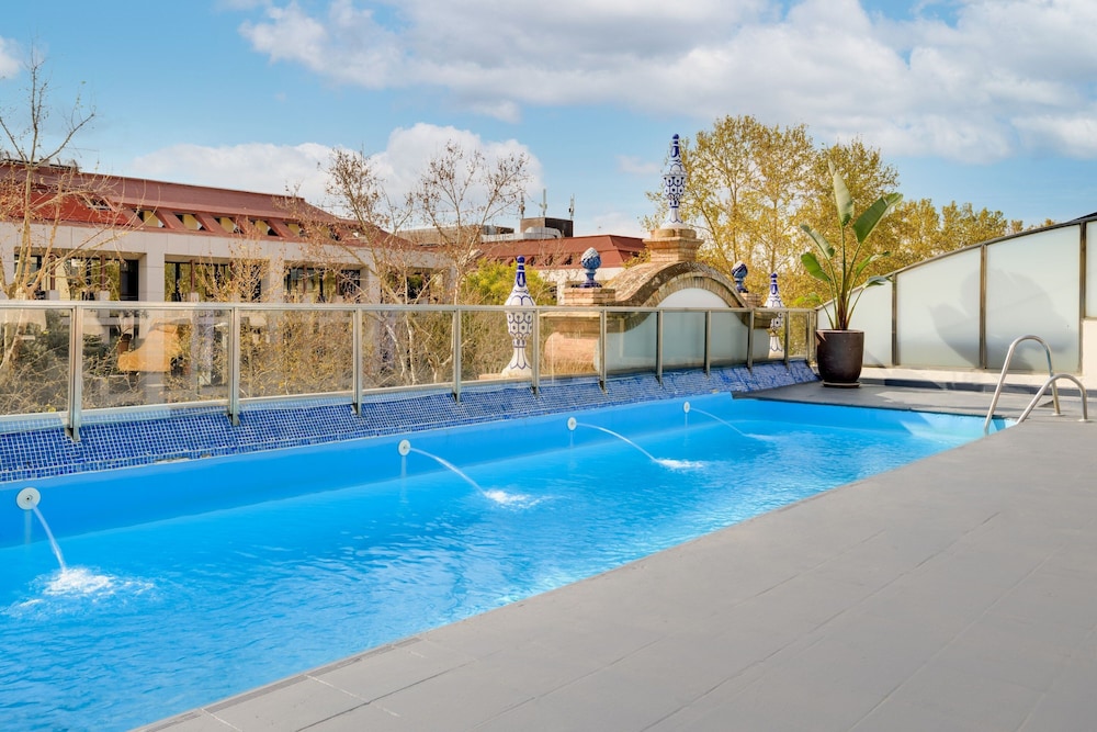 Ac Hotel Ciudad de Sevilla 20/32