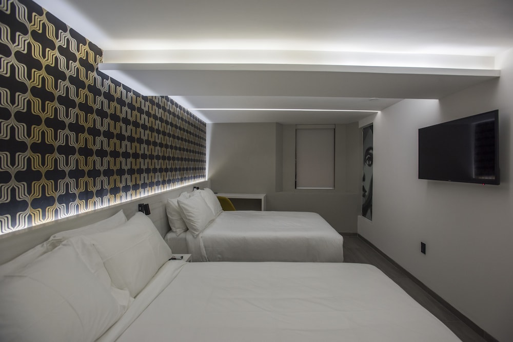 The Andy Hotel 25/64