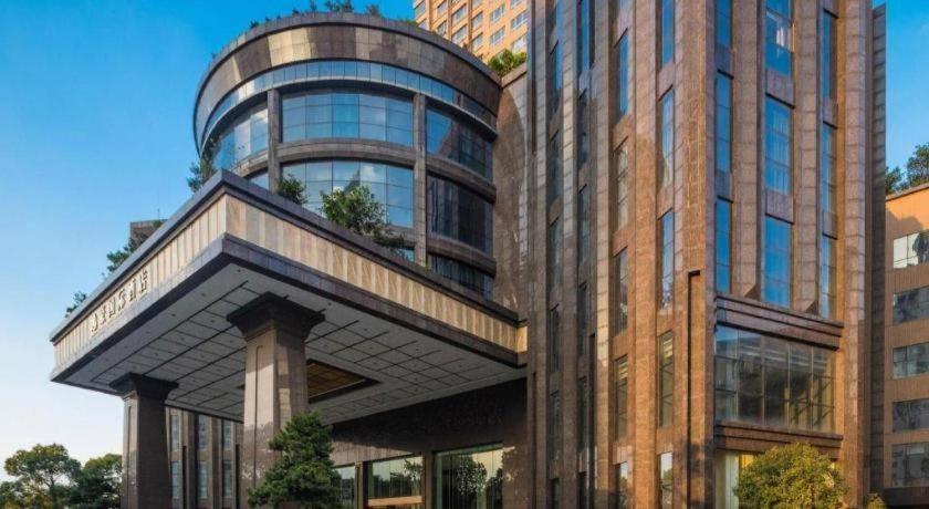 Yihao International Hotel 7/50
