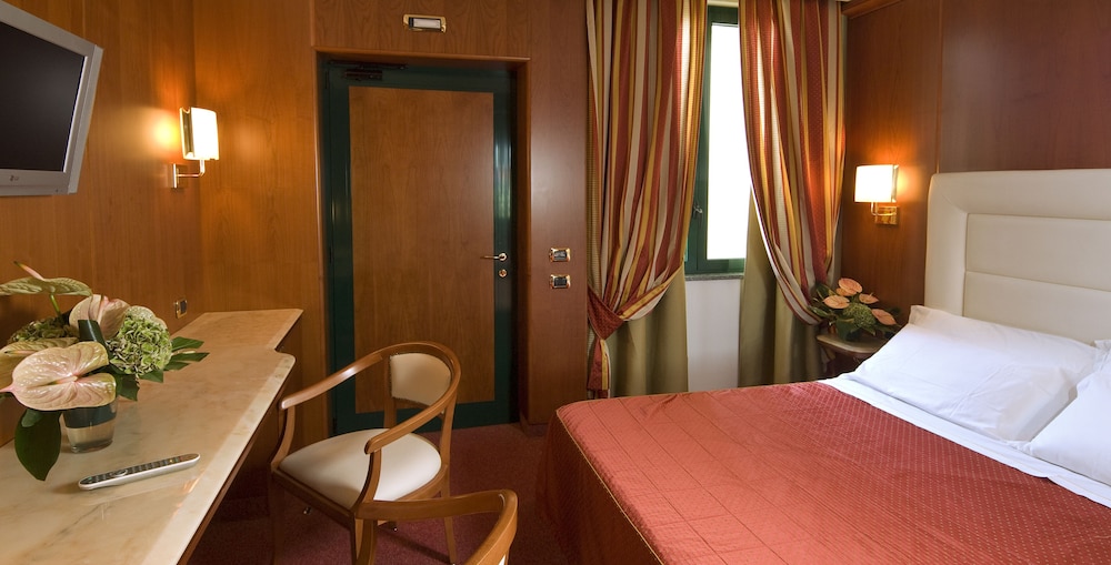As Hotel Monza 13/56