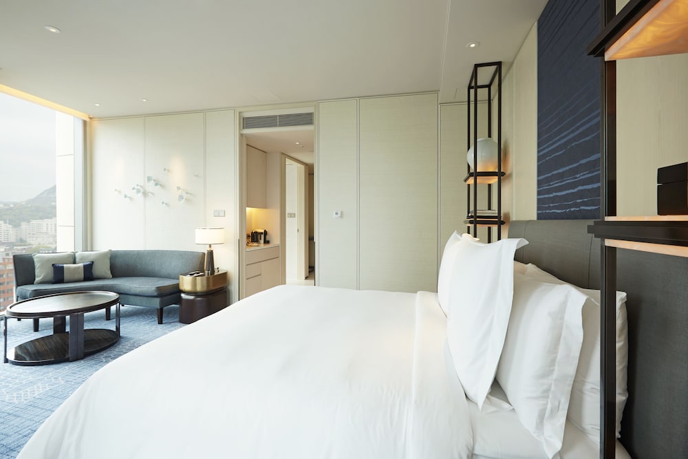 Four Seasons Hotel Seoul 20/72