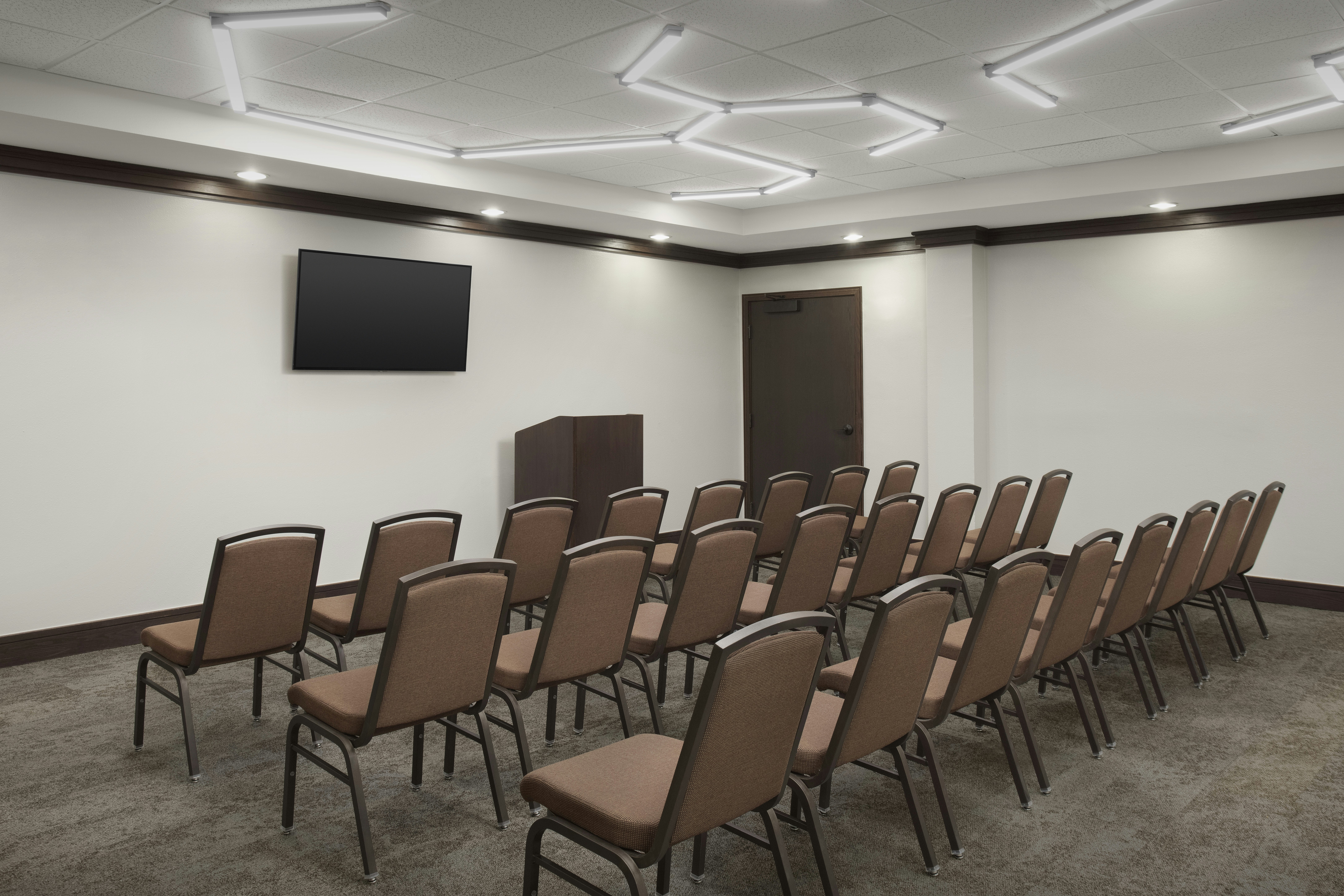 Hilton Garden Inn Granbury 57/64