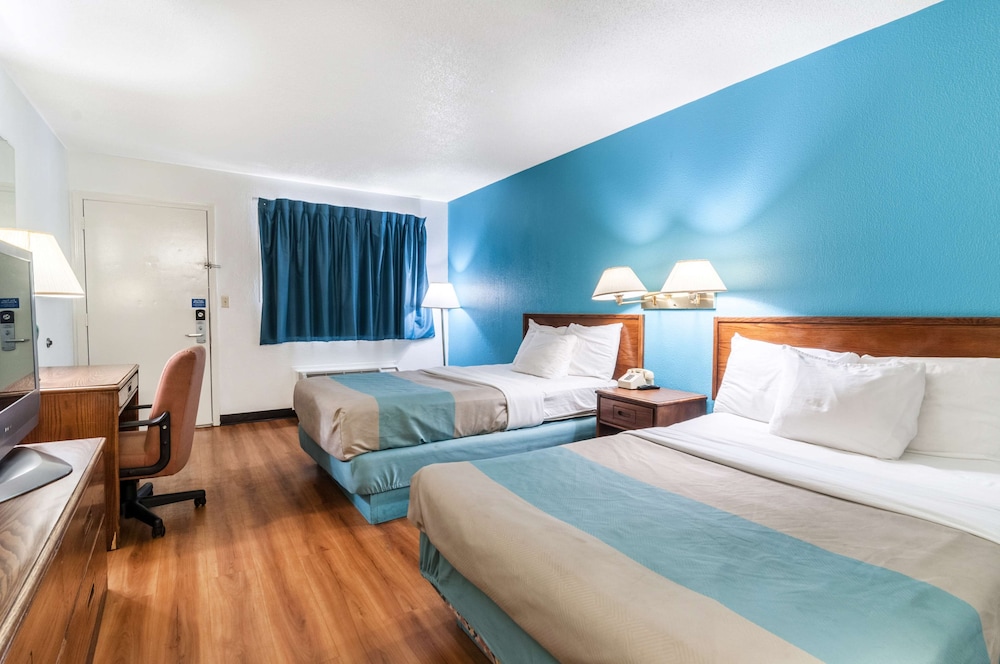 Motel6 Southgate, MI - Detroit 25/60