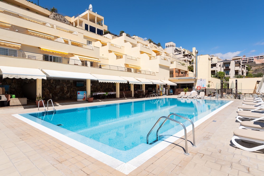 Holiday Club Sol Amadores 31/64