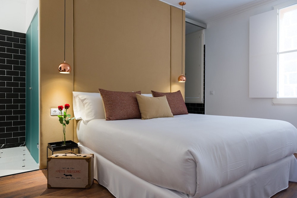 Divina Suites Boutique Hotel - Adults Only 12/50