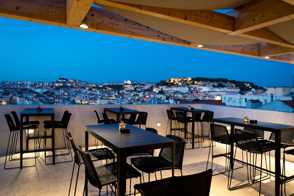 Lisboa Pessoa Hotel 66/79