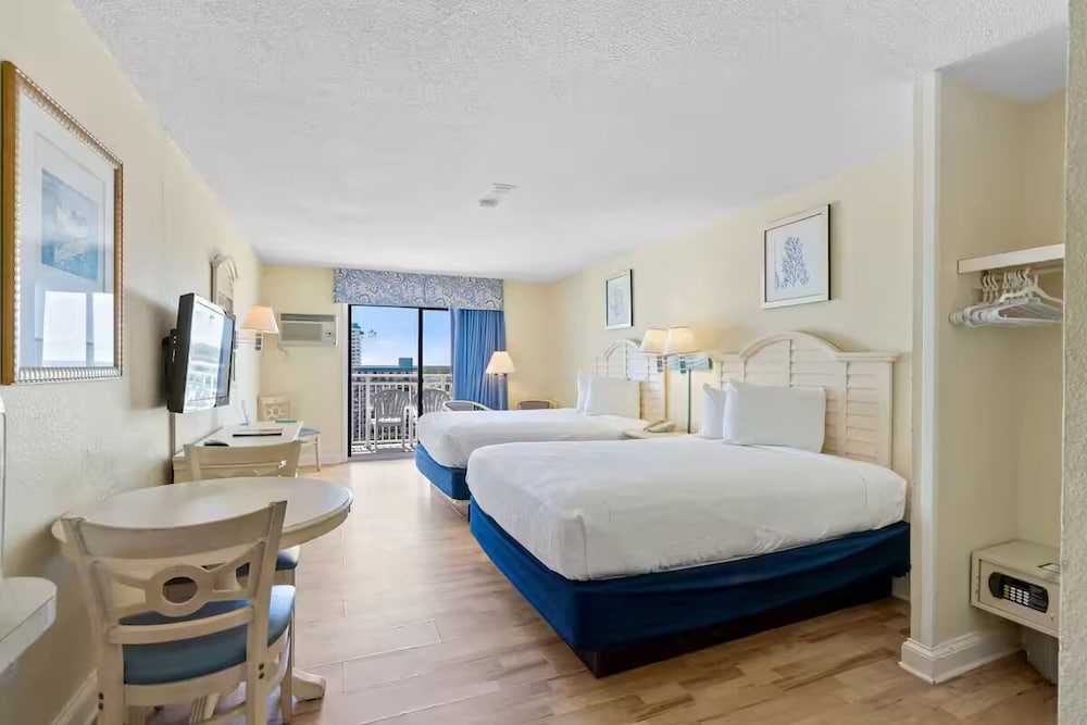 Capital O Sunset Waves Hotel Myrtle Beach Oceanfront 30/63