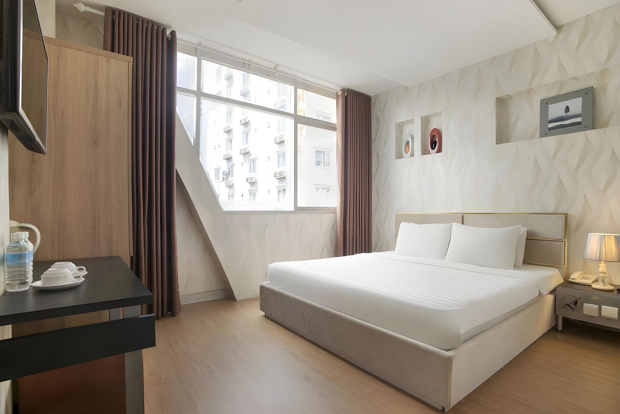 Deluxe, Double Bed