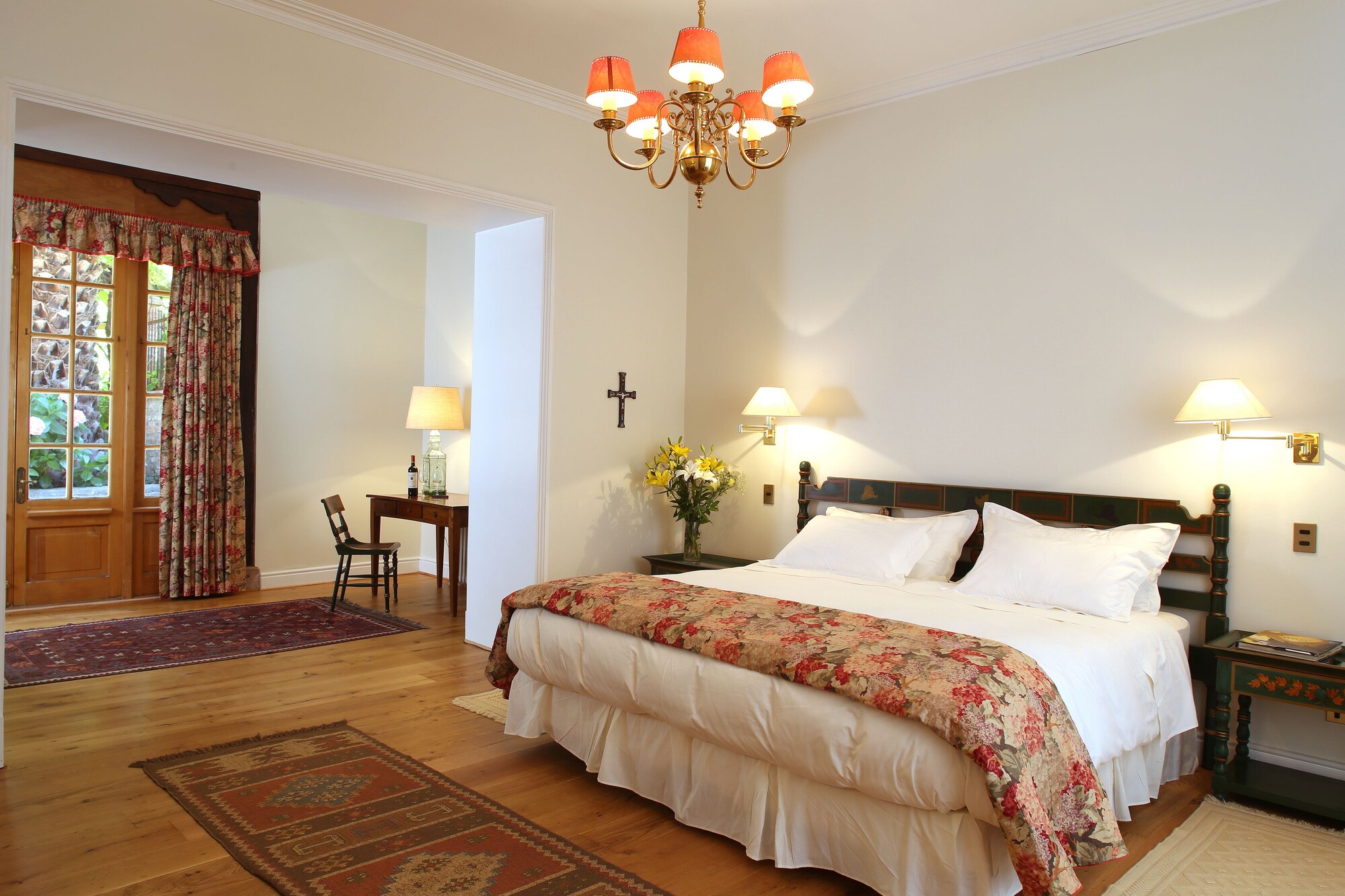 SUITE, DOUBLE BED