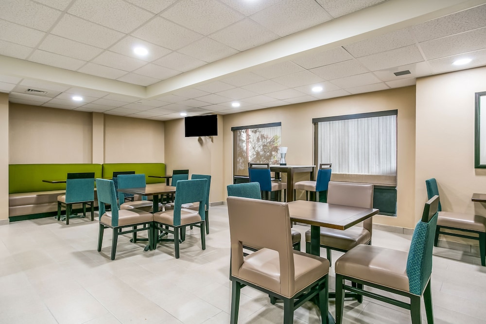 restaurant-cafeteria