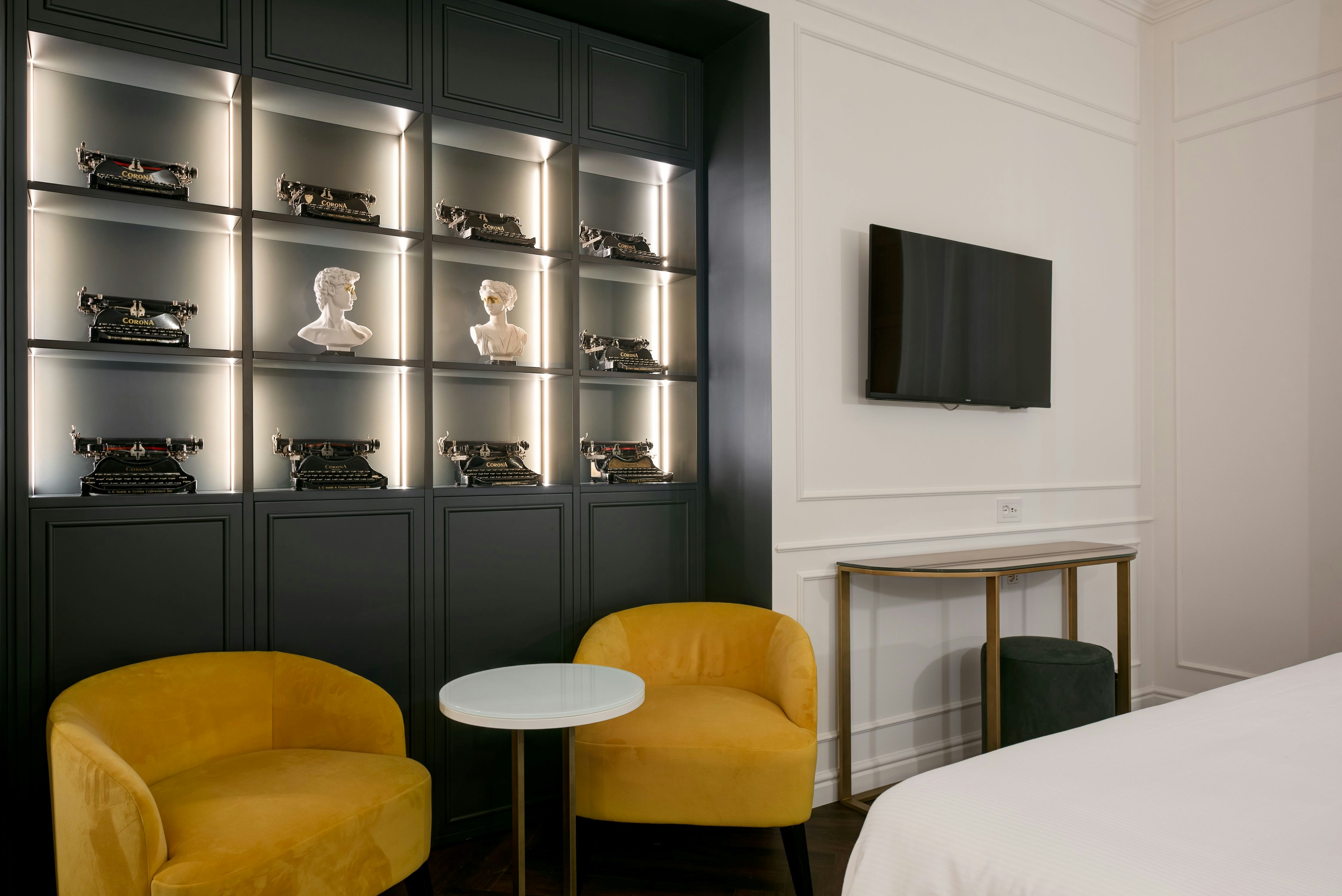 Majestic Palace Sorrento, Curio Collection by Hilton 46/56