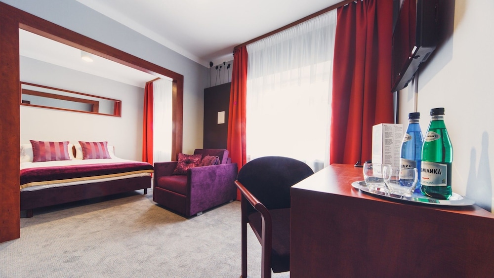 Hotel Chmielna 15/25