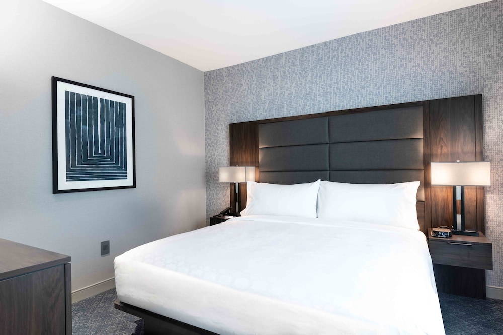 Holiday Inn Express Boston South Quincy 9/53