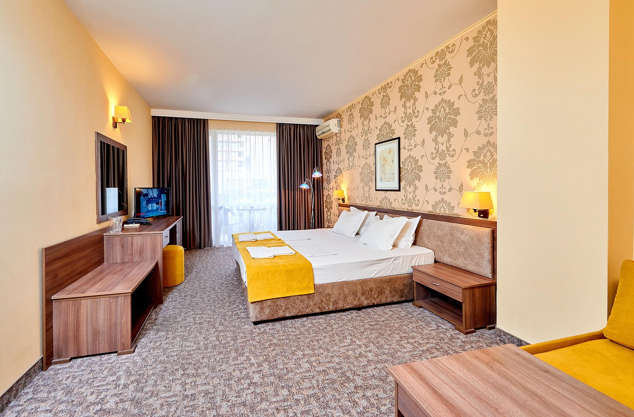 Standard, Twin Beds, Balcony