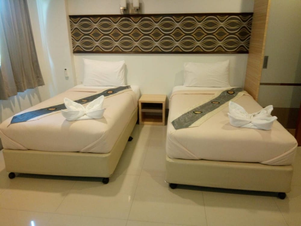 V Place Residence 13/50