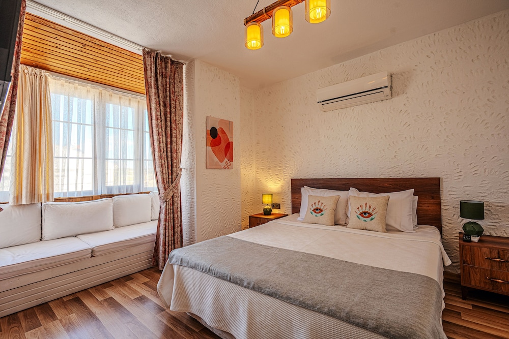 Bizim Ev Hotel - Adults Only 11/50
