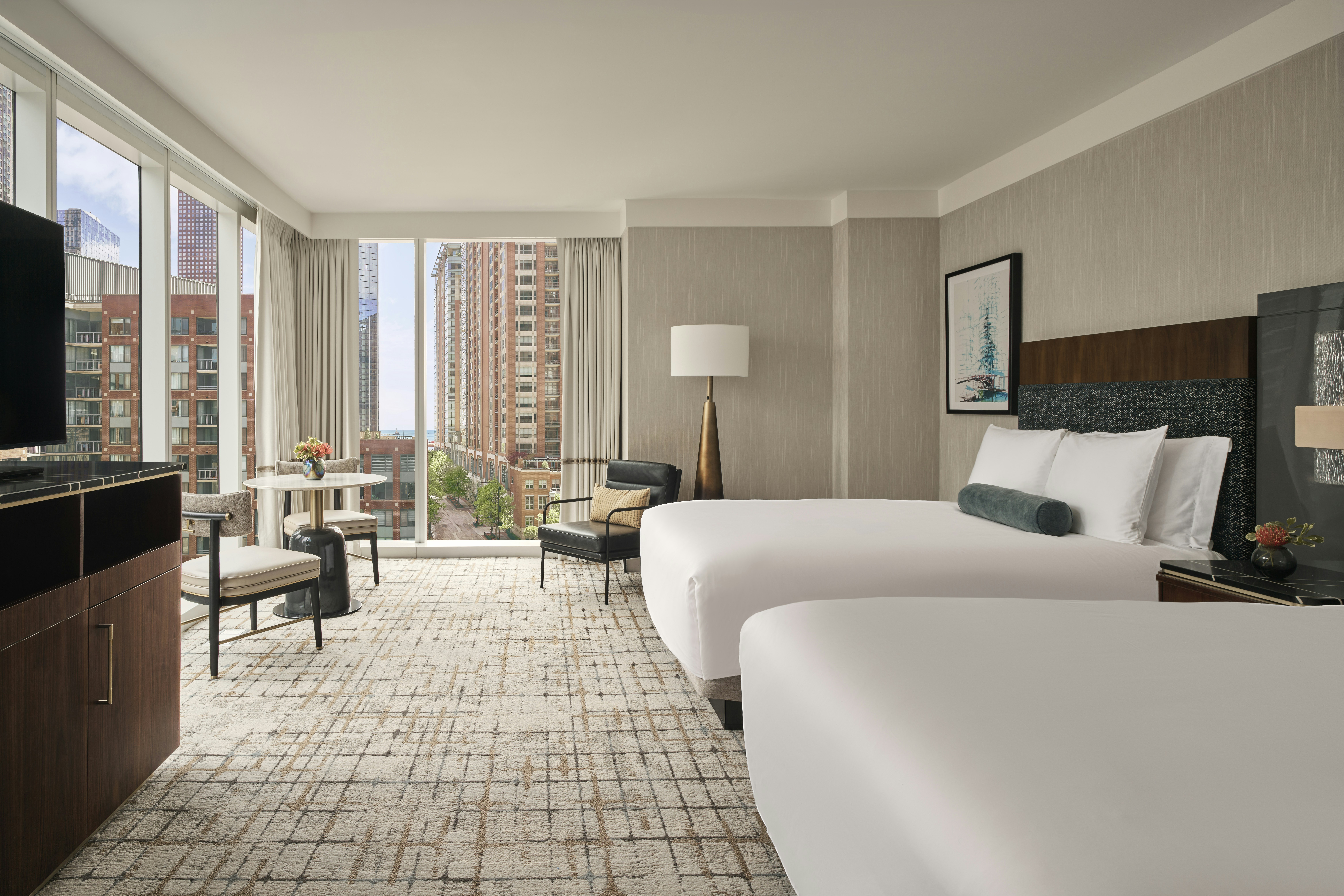 غرفة غراند ركنية بسريرين مزدوجين لذوي الإعاقة، Loews Chicago 2/5