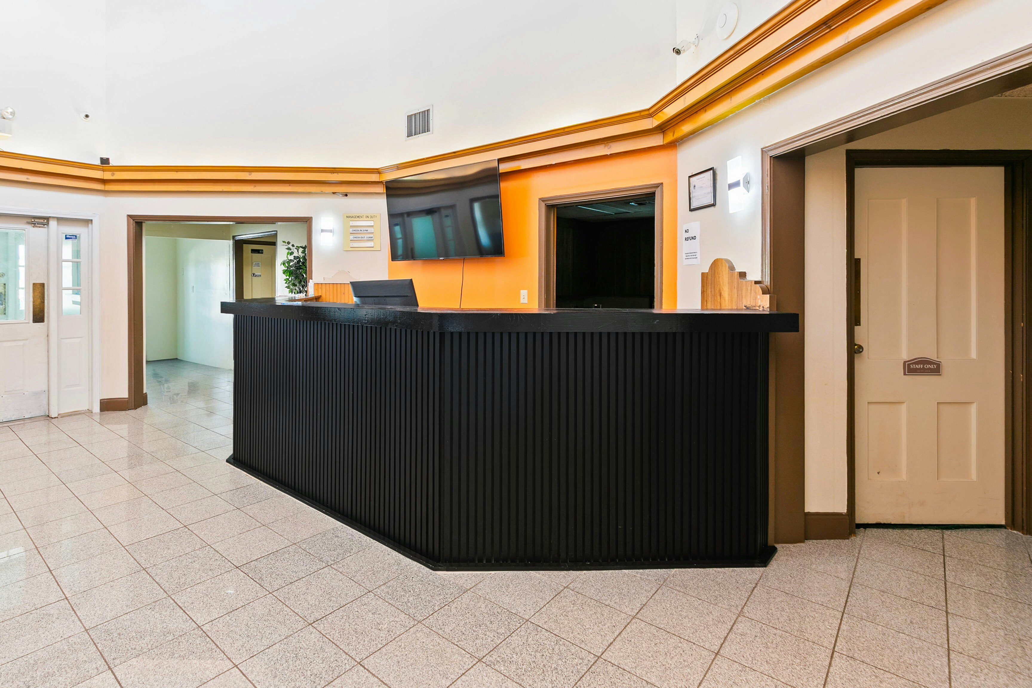 Moonlight Inn Hotel O Hattiesburg, MS 10/54