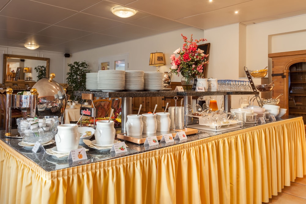 Bodensee Hotel Kreuz 6/50