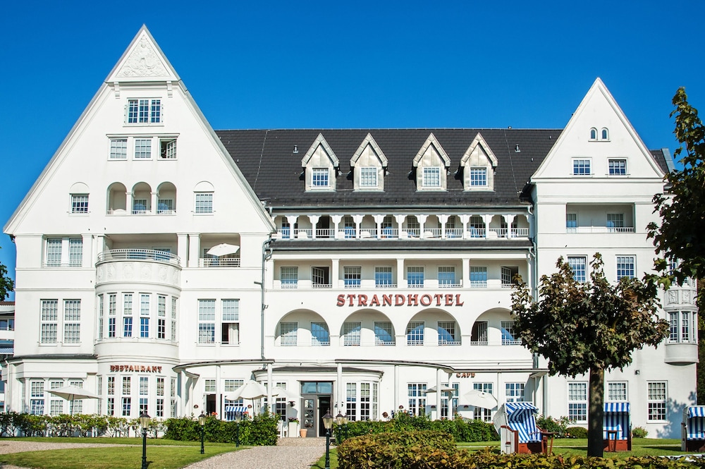 Strandhotel Glucksburg 3/50
